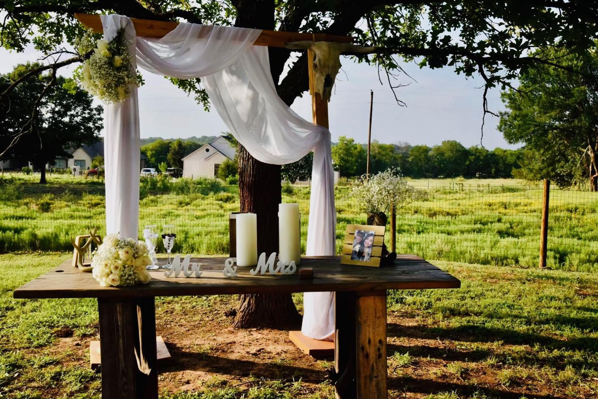Beautiful Farmhouse W/ Pool On 6 Acres Ranch Aubrey Extérieur photo